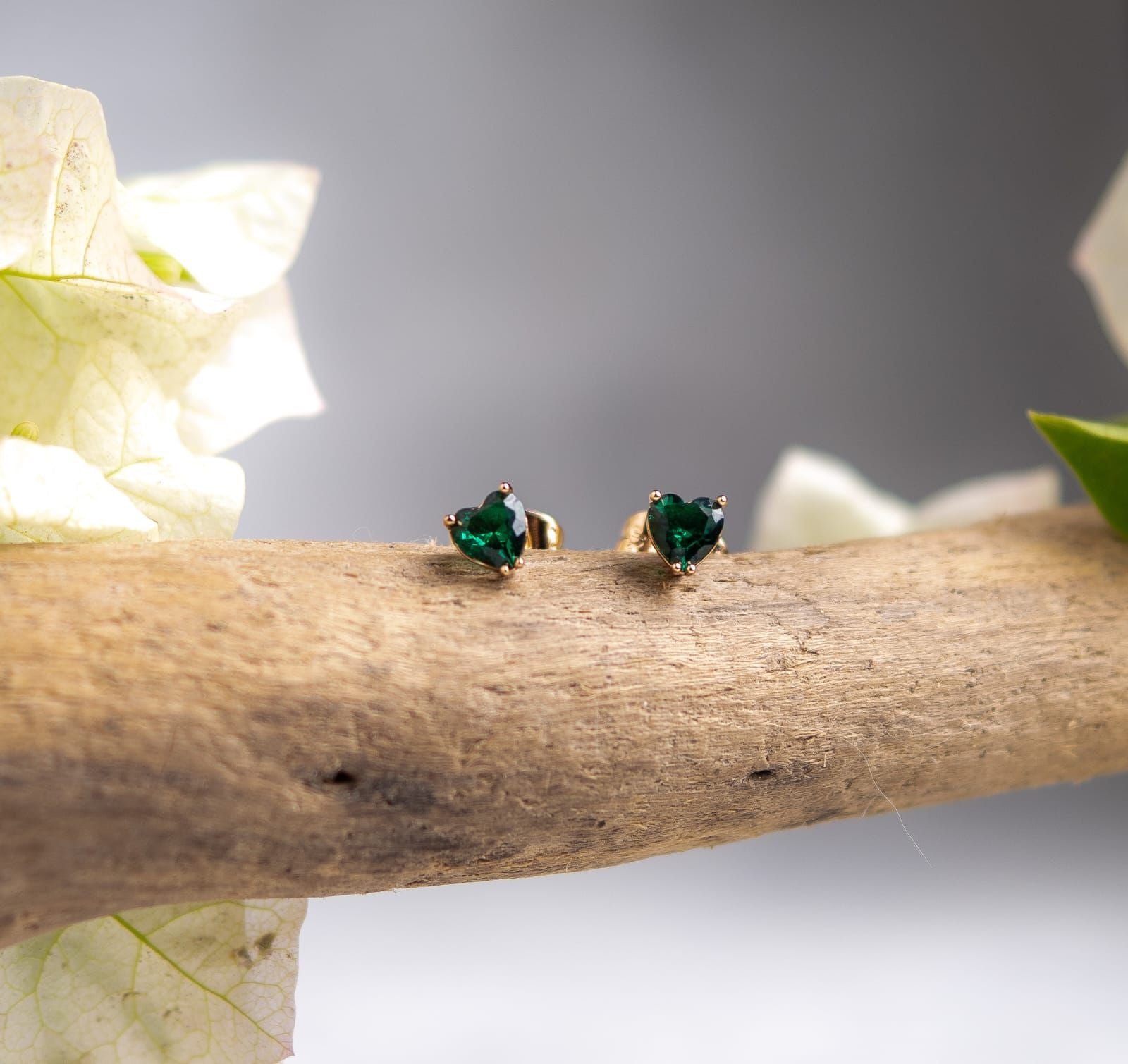 Aretes Eterna Esmeralda – Doble Baño de Oro